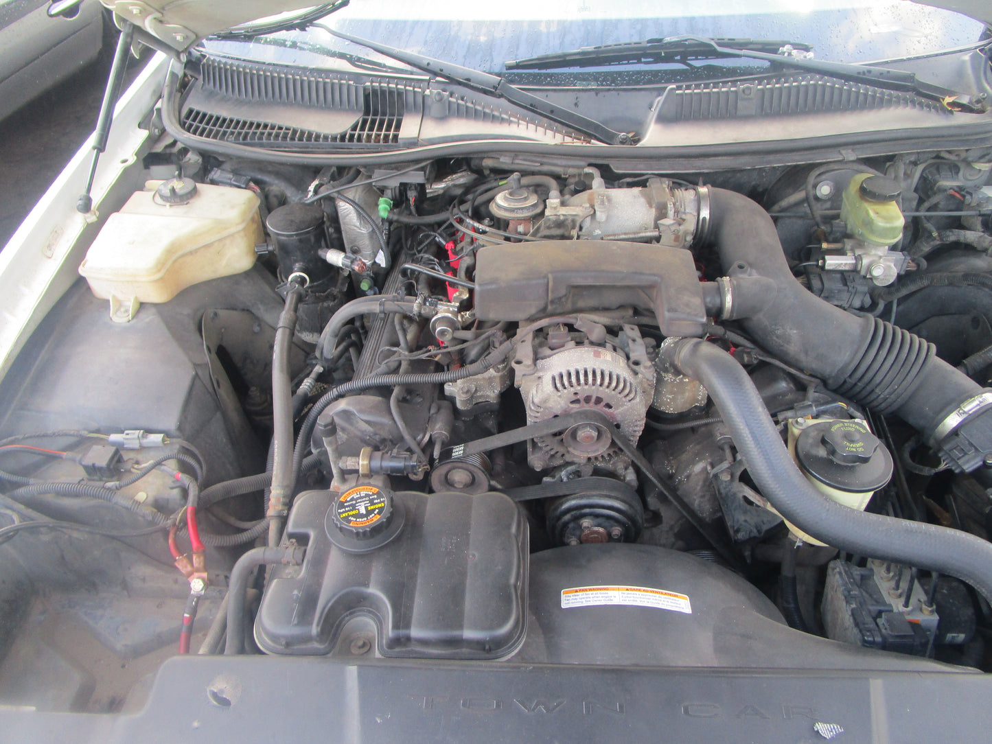 1/2 1998 - 2002 Lincoln Town Car | All Parts A - F | SKU #: 16725 CM-15