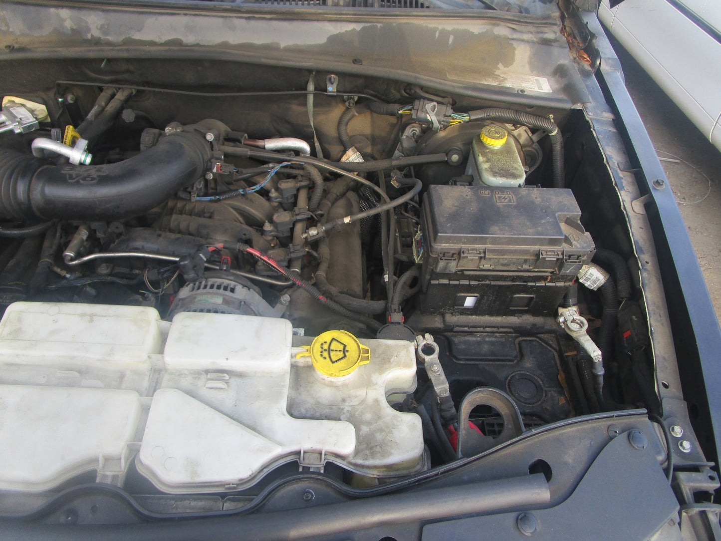 1/2 2008 - 2012 Jeep Liberty | All Parts A - F | SKU #: 16711 CM-1