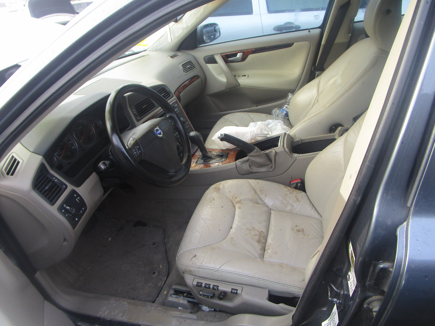 1/2 2001 - 2009 Volvo S60 | All Parts A - F | SKU #:16714 CM-4