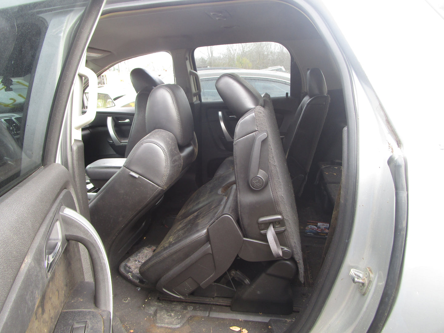 2/2 2007 - 2012 GMC Acadia | All Parts G - Z | SKU #:16739 CN-9