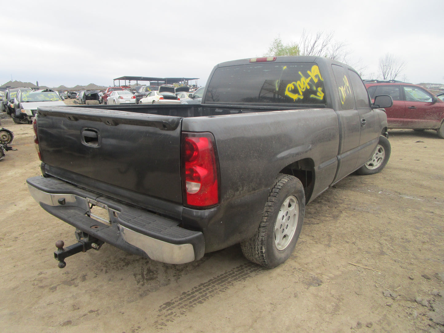 2/2 2000 - 2006 Chevroley Silverado | All Parts G - Z | SKU #:16729 CM-19