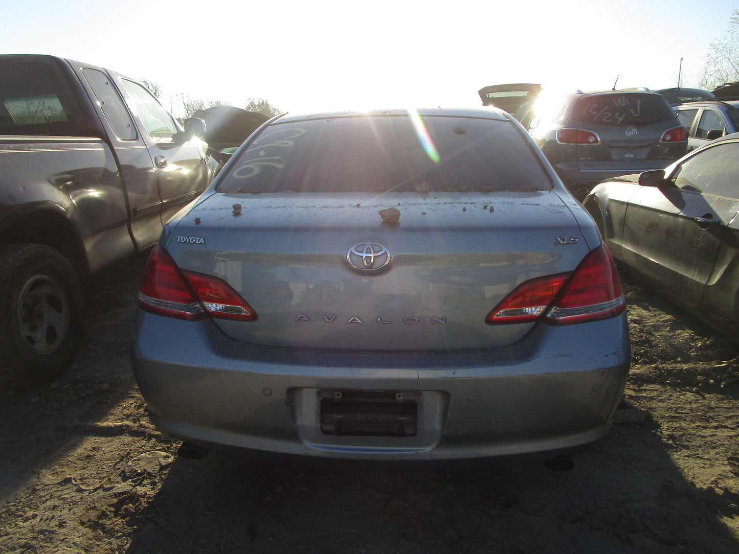 1/2 2005 - 2010 Toyota Avalon XLS | All Parts A - F | SKU #:16786 CP-16