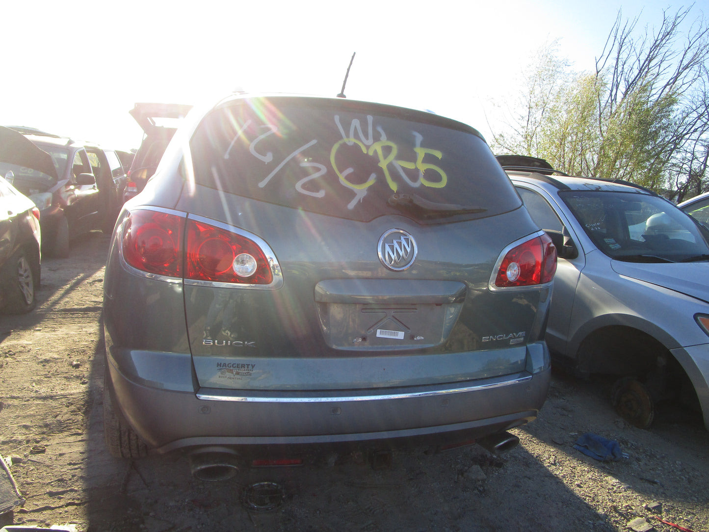2/2 2008 - 2012 Buick Enclave CXL | All Parts G - Z | SKU #:16775 CP-5