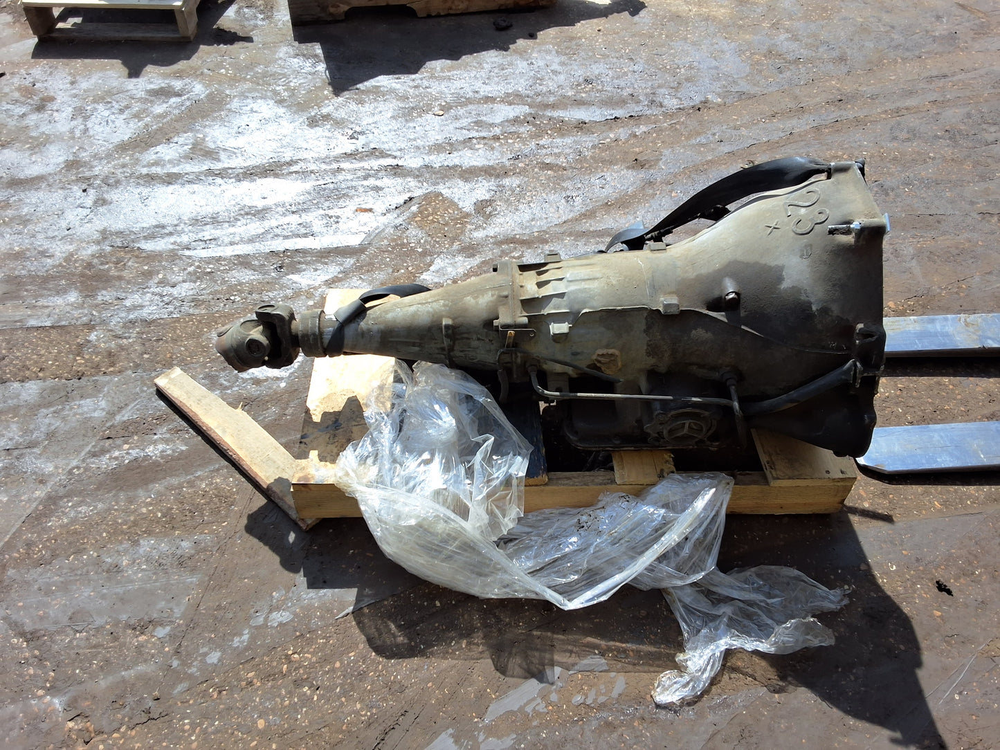 1992-1994 FORD E-250- AUTOMATIC TRANSMISSION -#M18511