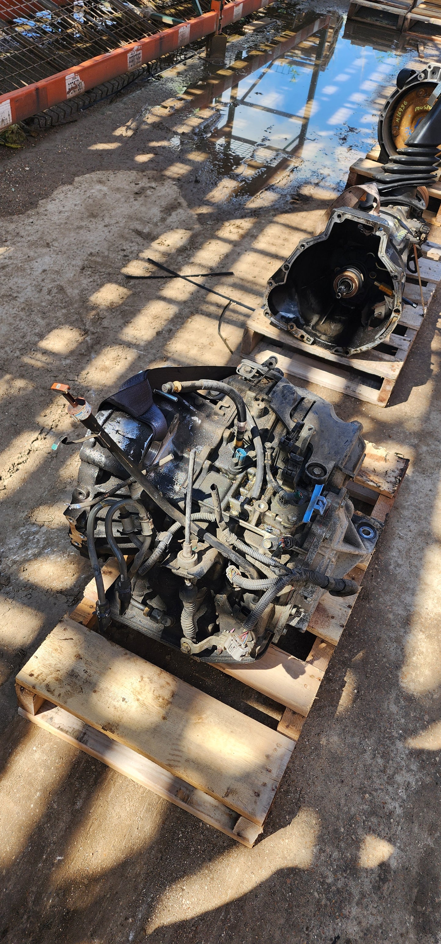 2003-2006 TOYOTA CAMRY - AUTOMATIC TRANSMISSION - #M17391