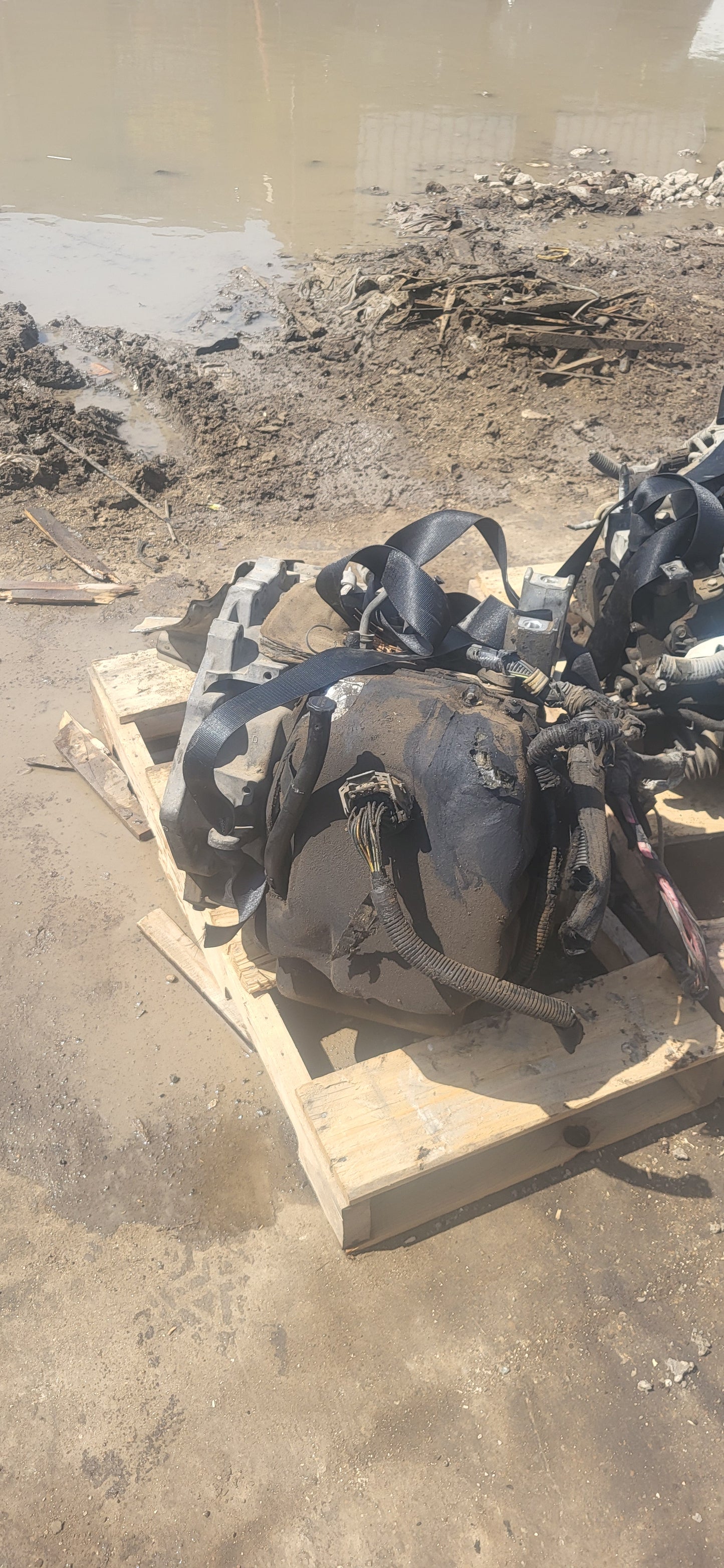 2010 DODGE CARAVAN - AUTOMATIC TRANSMISSION - #M18658