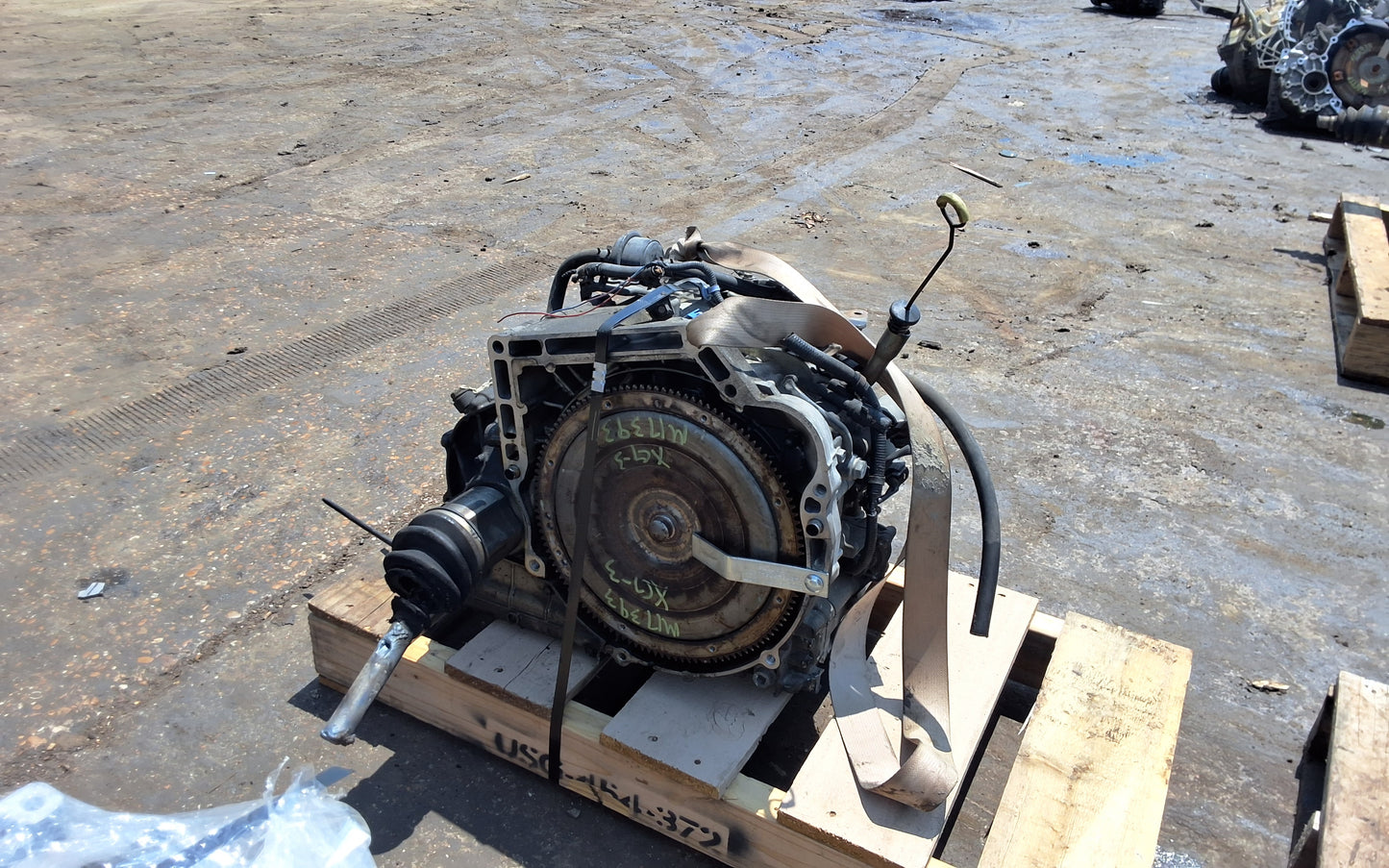 2004-2005 HONDA ACCORD - AUTOMATIC TRANSMISSION - #M17393