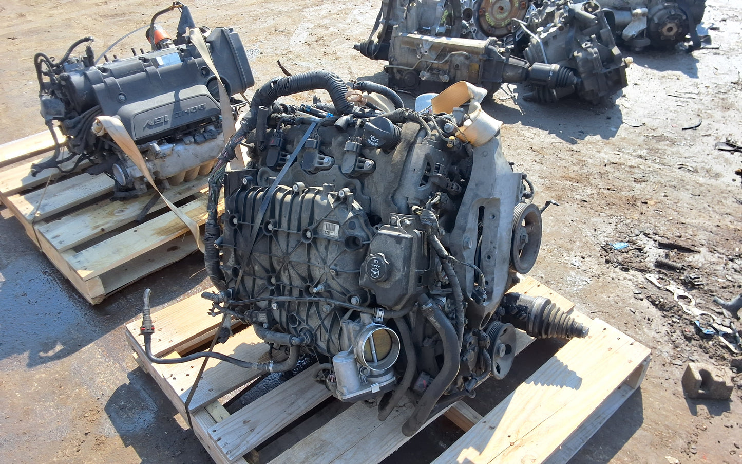 2010 BUICK LACROSSE - 3.0 L ENGINE - #M17401