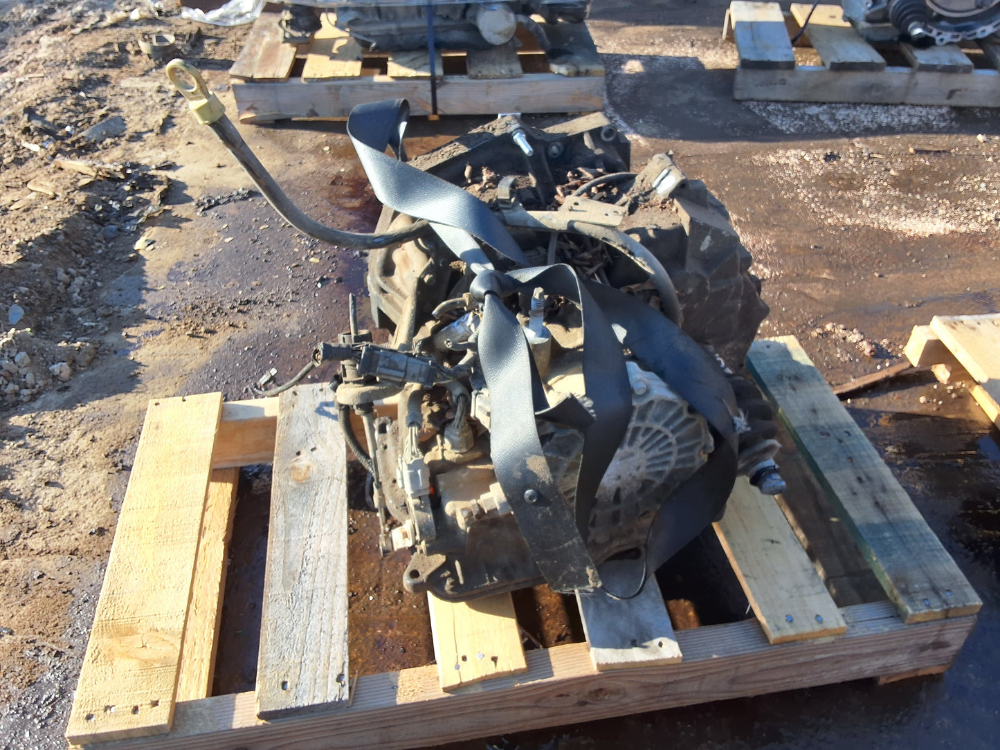 2000-2001 FORD FOCUS - AUTOMATIC TRANSMISSION - #MS4006