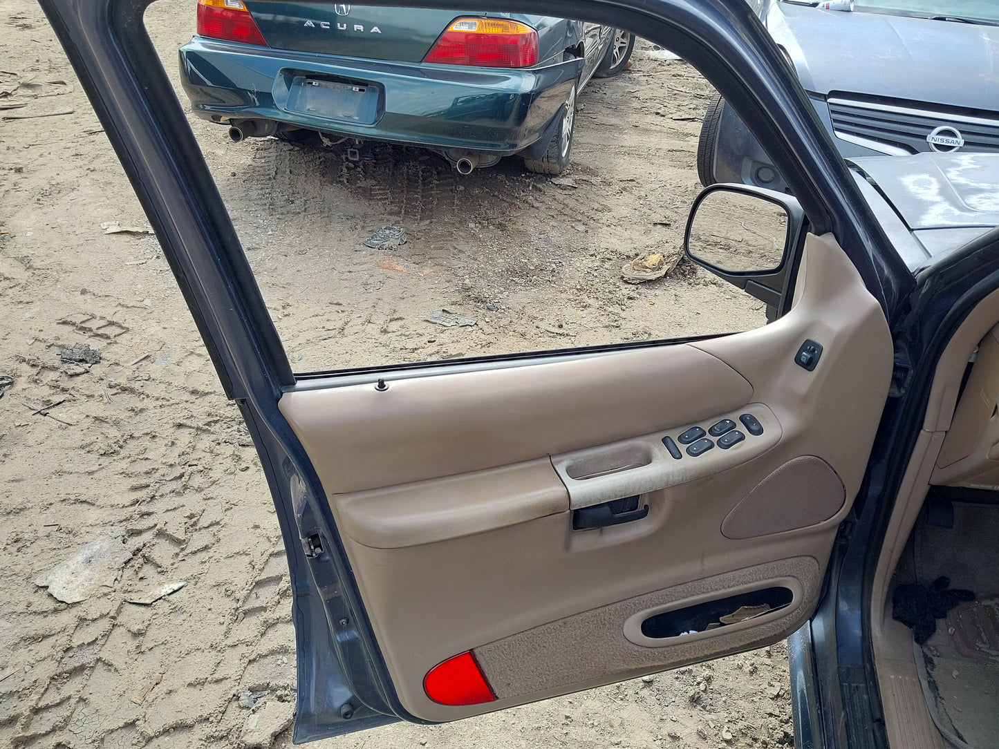 2000 FORD EXPLORER - STOCK #M18678