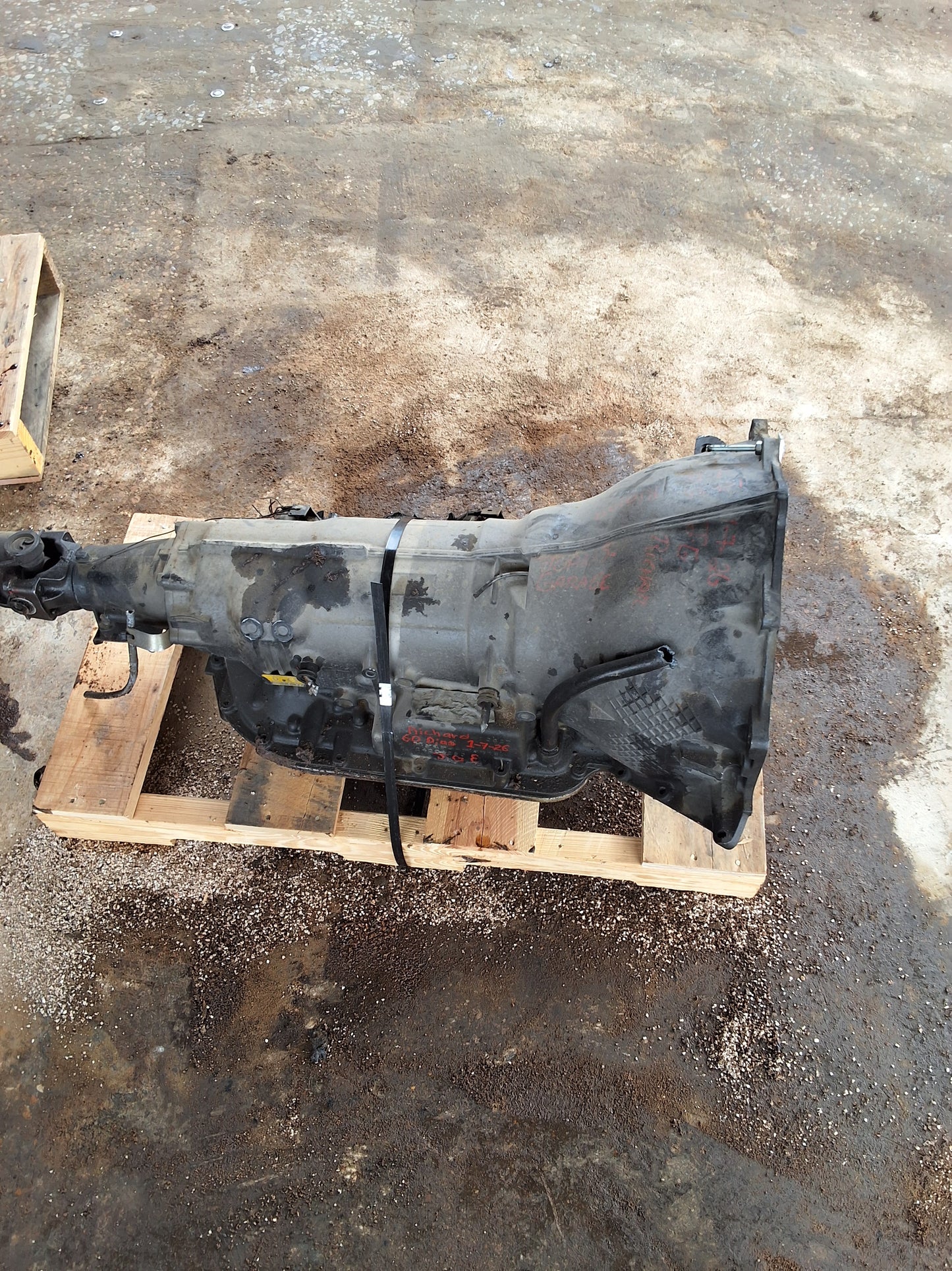 2001-2007 CHEVY SILVERADO - AUTOMATIC TRANSMISSION -#M19300