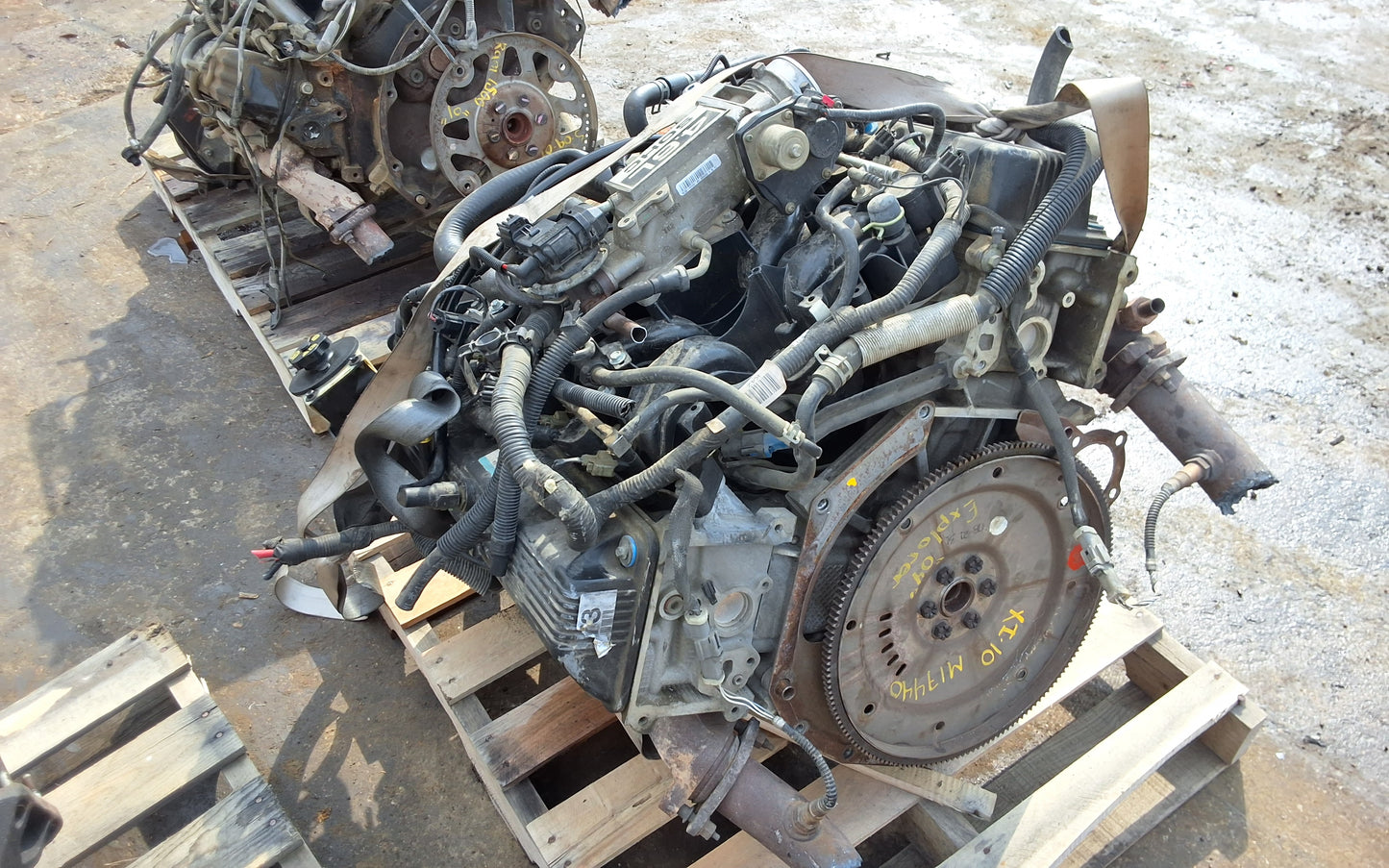 2002-2005 FORD EXPLORER - 4.6 L Engine -#M17440