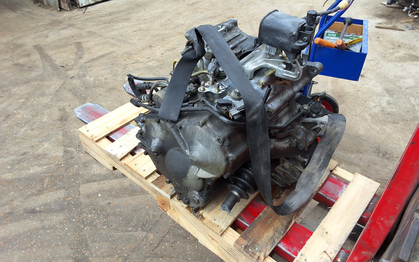 1995-1997 HONDA ACCORD - AUTOMATIC TRANSMISSION -#M17449
