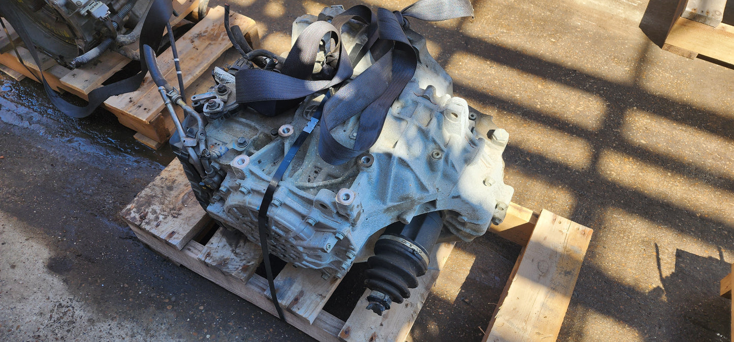 2015 - 2016 Hyundai Santa Fe - Automatic Transmission -#17253
