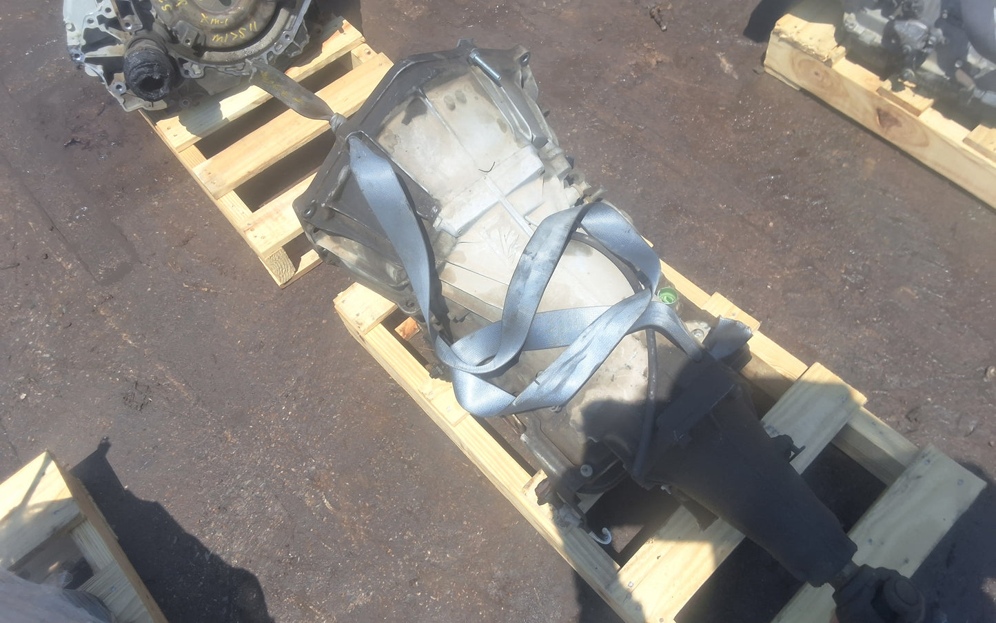 1995-2000 CHEVY TAHOE - AUTOMATIC TRANSMISSION -#M17517