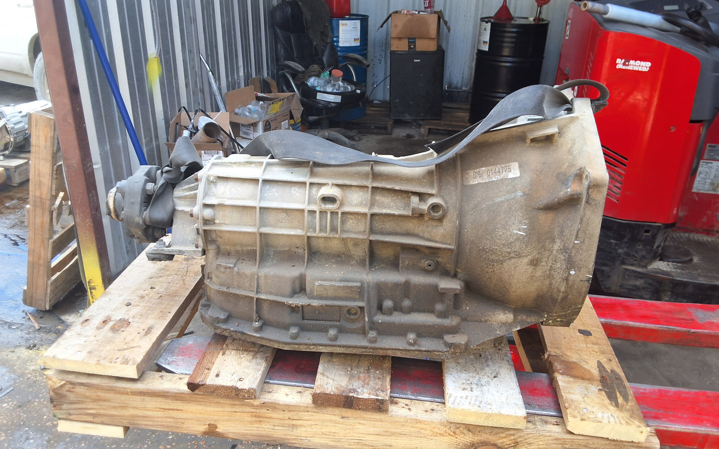 2001 - 2006 BMW 325I - Automatic Transmission -#17197