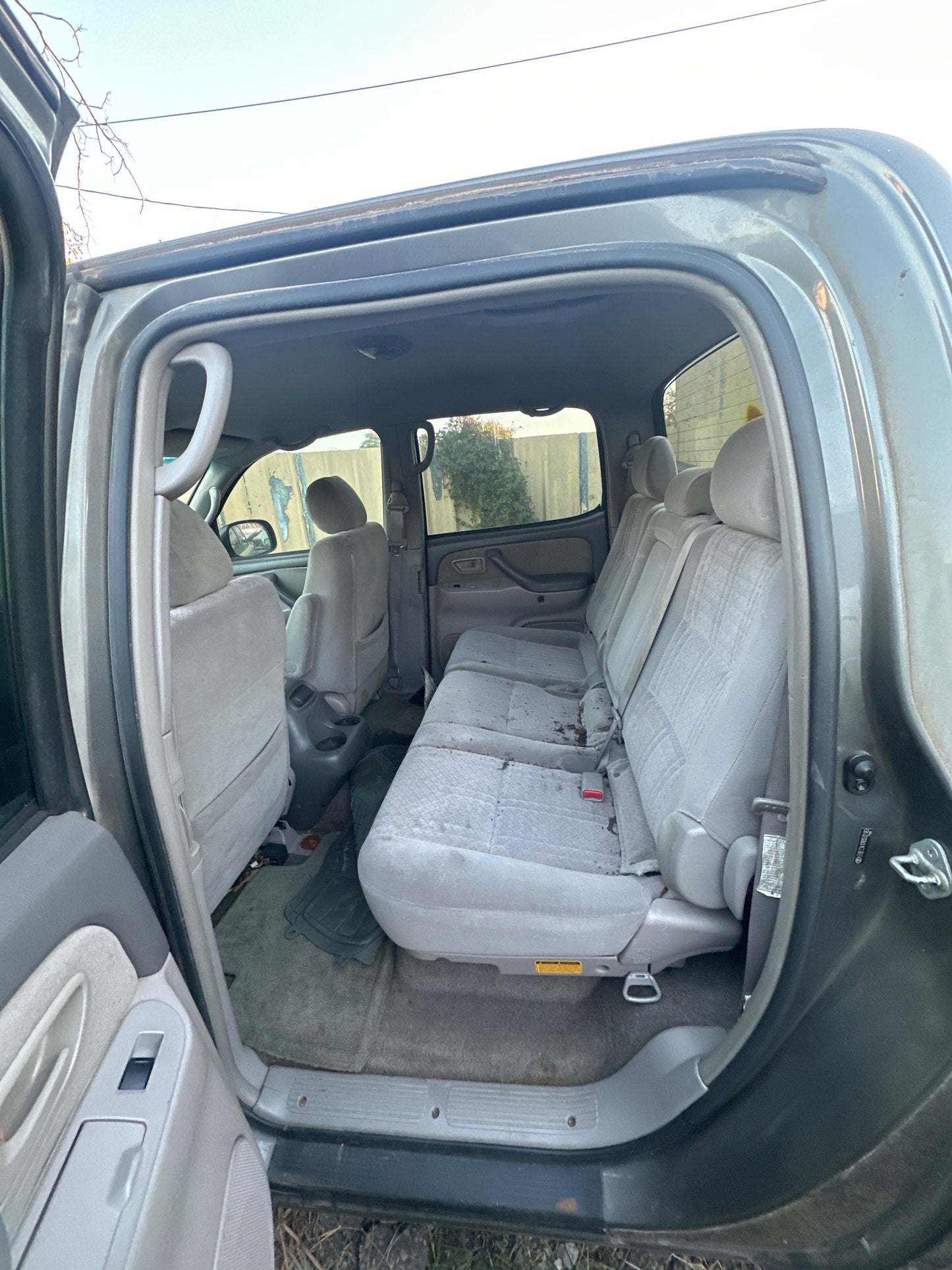 2/2 2000-2006 Toyota Tundra | All Parts G - Z | SKU #: M17858