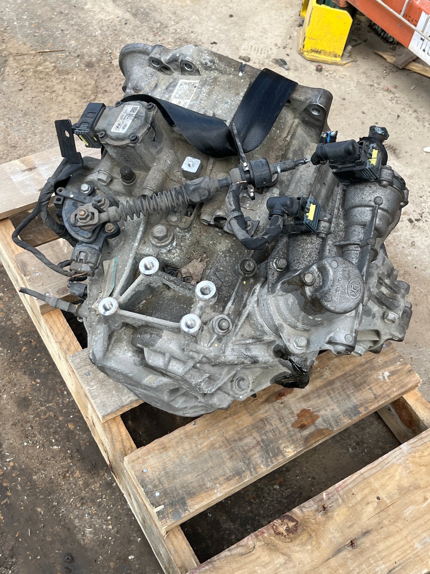 2013 - 2017 Hyundai Veloster - Automatic Transmission -#17324