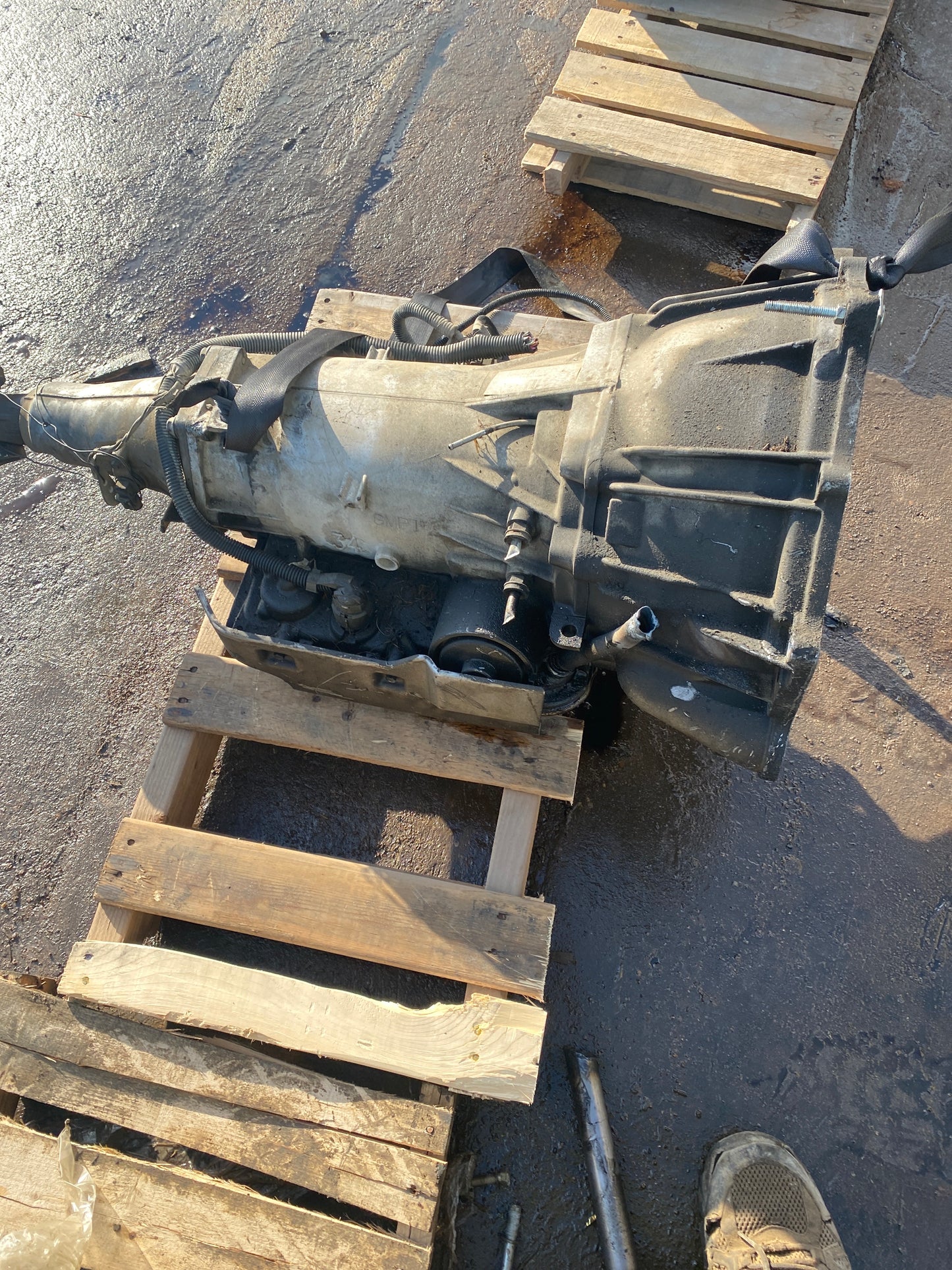 1999-2008 CHEVY SUBURBAN- AUTOMATIC TRANSMISSION-#M17764