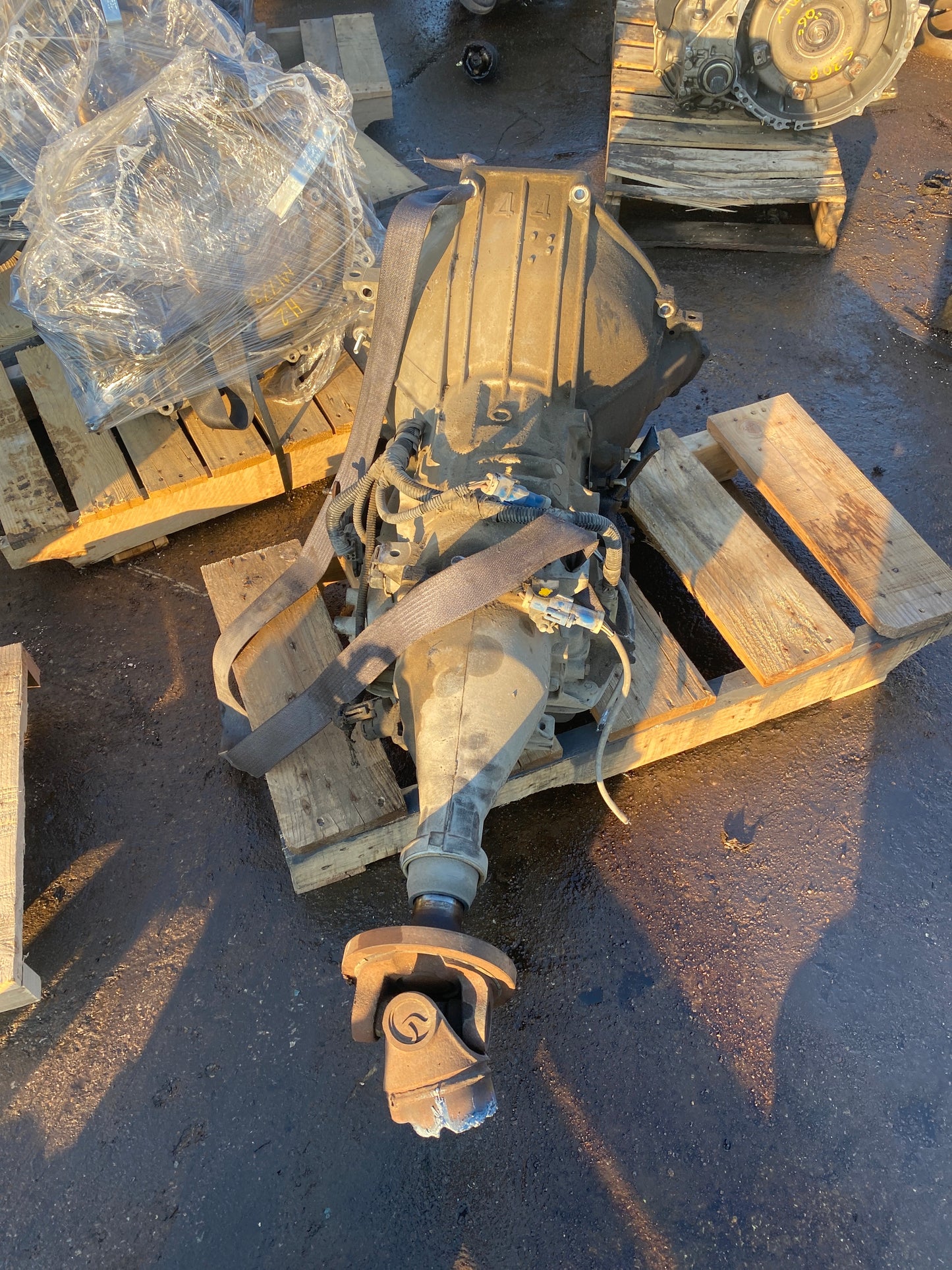 1998 FORD EXPEDITION - AUTOMATIC TRANSMISSION - #M17790