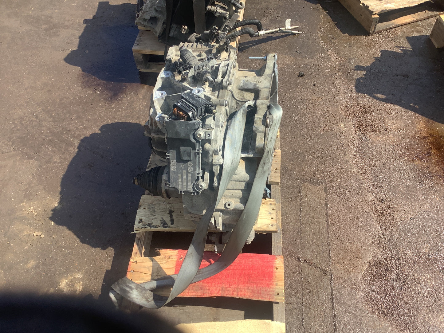 2015-2017 CHRYSLER 200- AUTOMATIC TRANSMISSION -#M17680