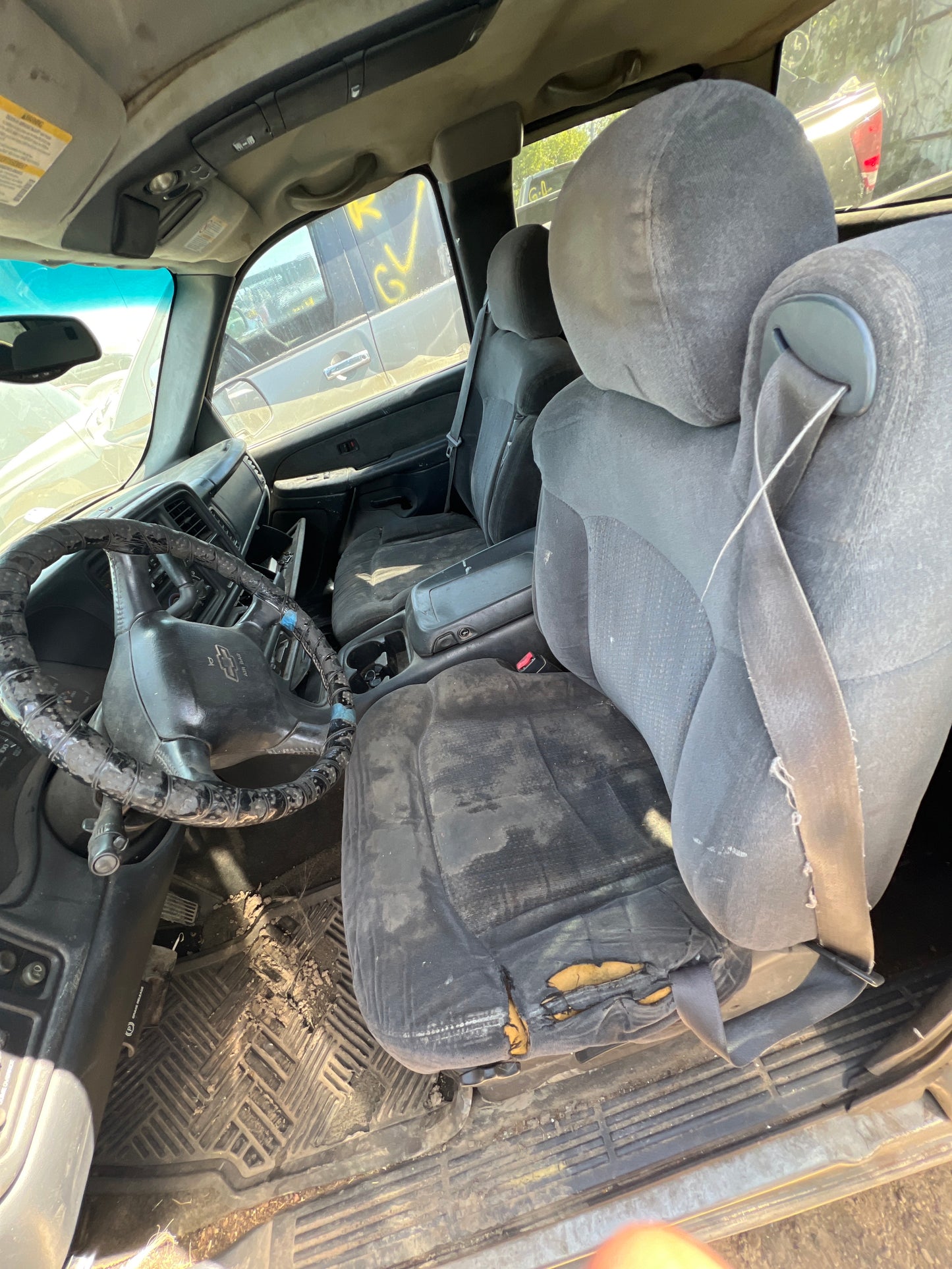 2/2 1999-2002 CHEVROLET SILVERADO 1500 | All Parts G - Z | SKU #: M17747