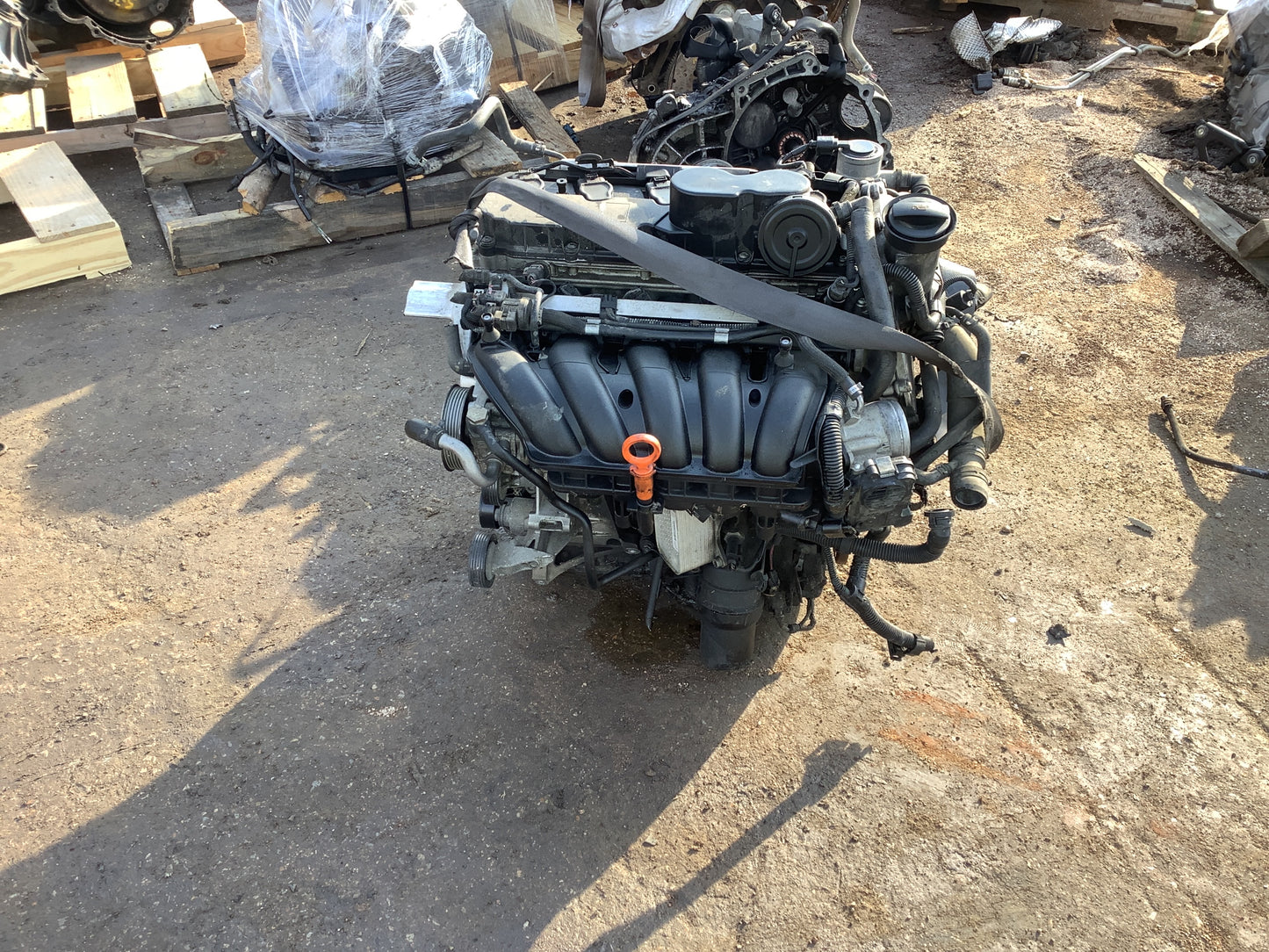 2005-2006 VOLKSWAGEN BEETLE 2.5 L ENGINE - #M17559