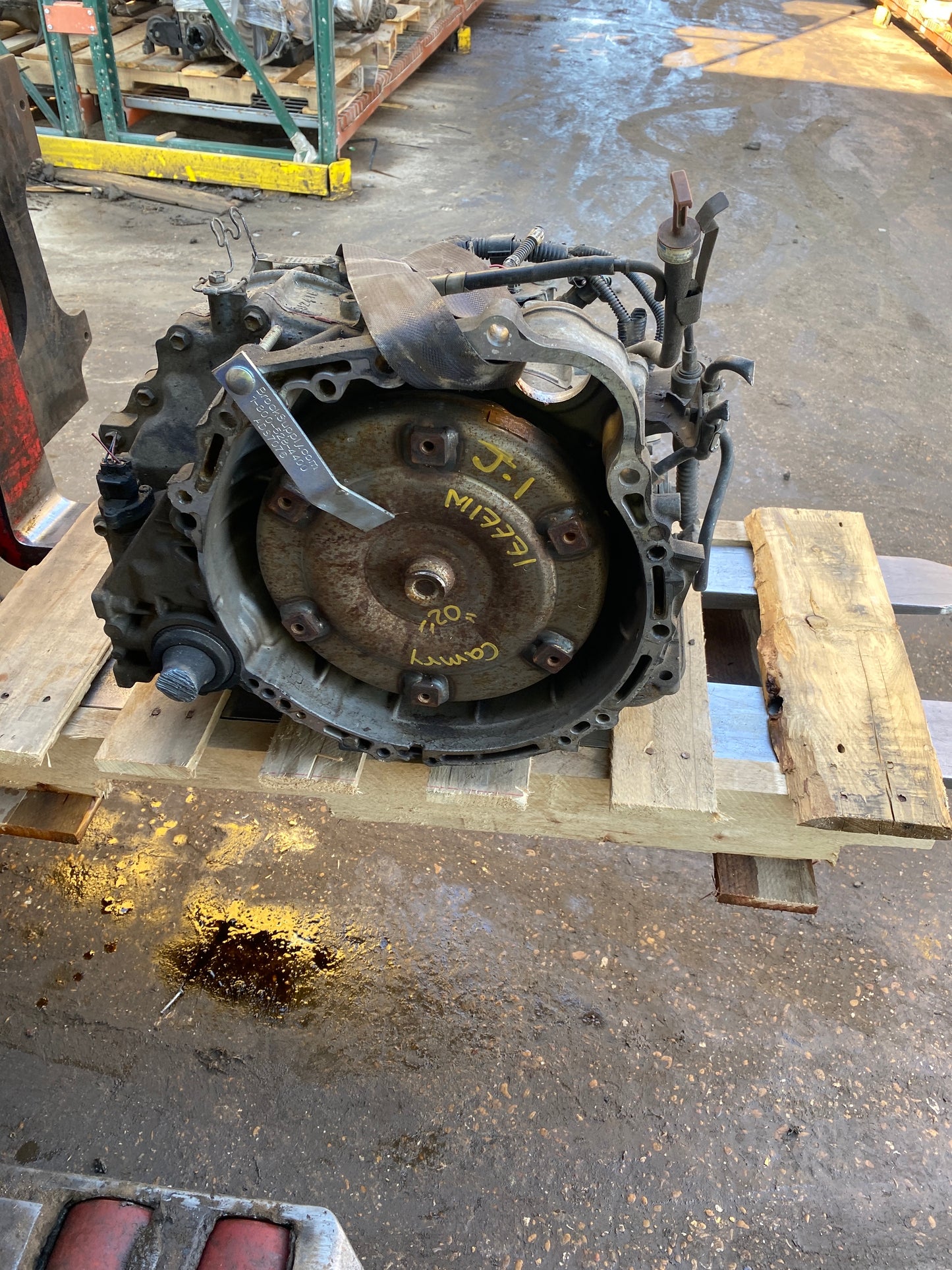 2002-2005 TOYOTA CAMRY - AUTOMATIC TRANSMISSION - #M17771