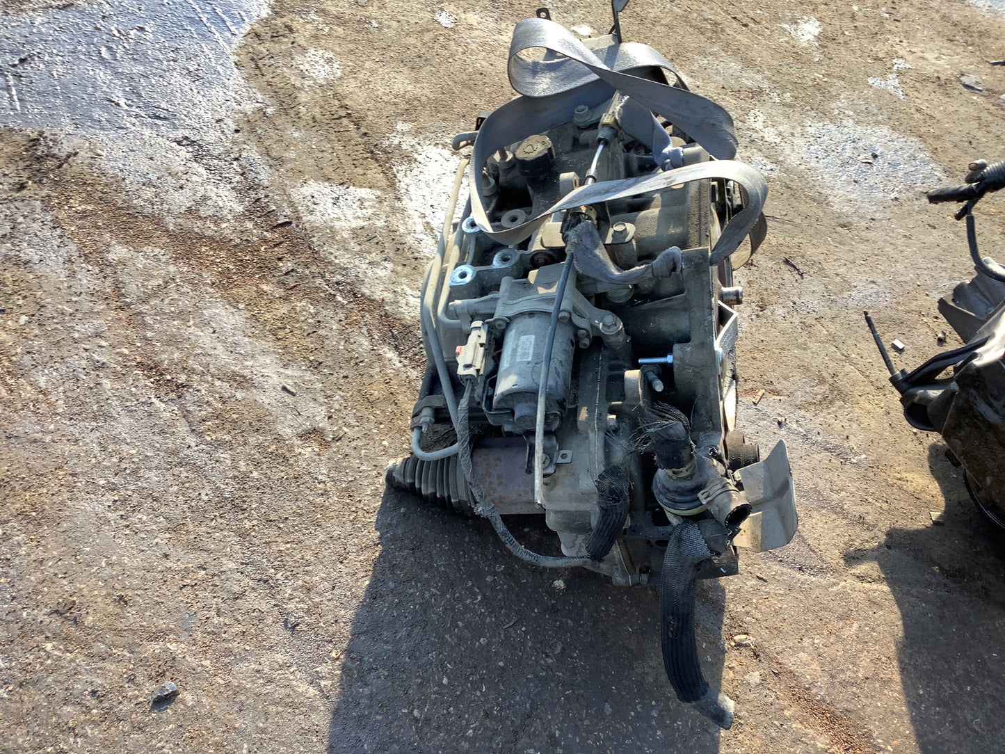 2010-2016 BUICK LACROSSE - AUTOMATIC TRANSMISSION-#M17637