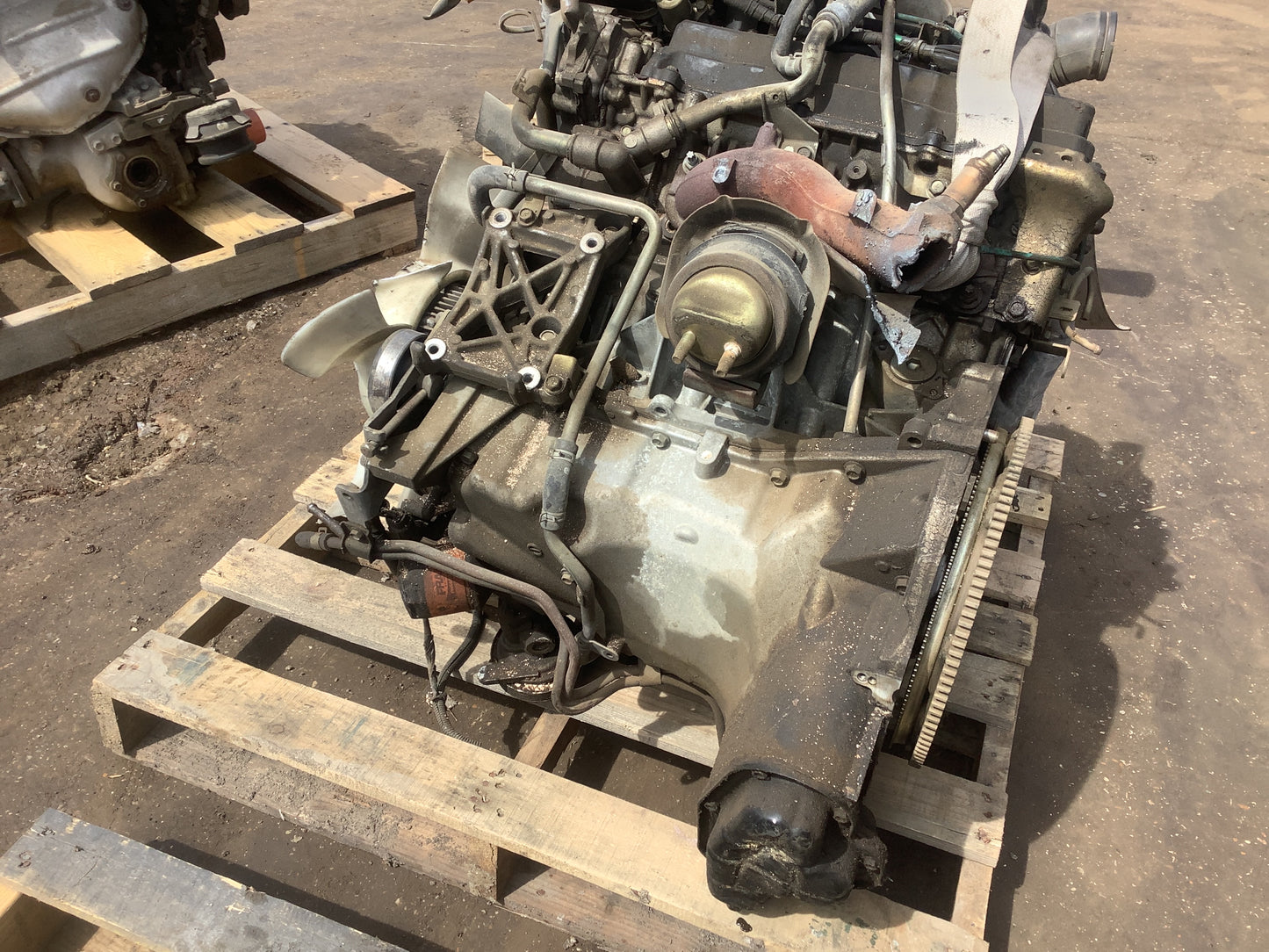 2002 NISSAN PATHFINDER - AUTOMATIC TRANSMISSION - #M18539
