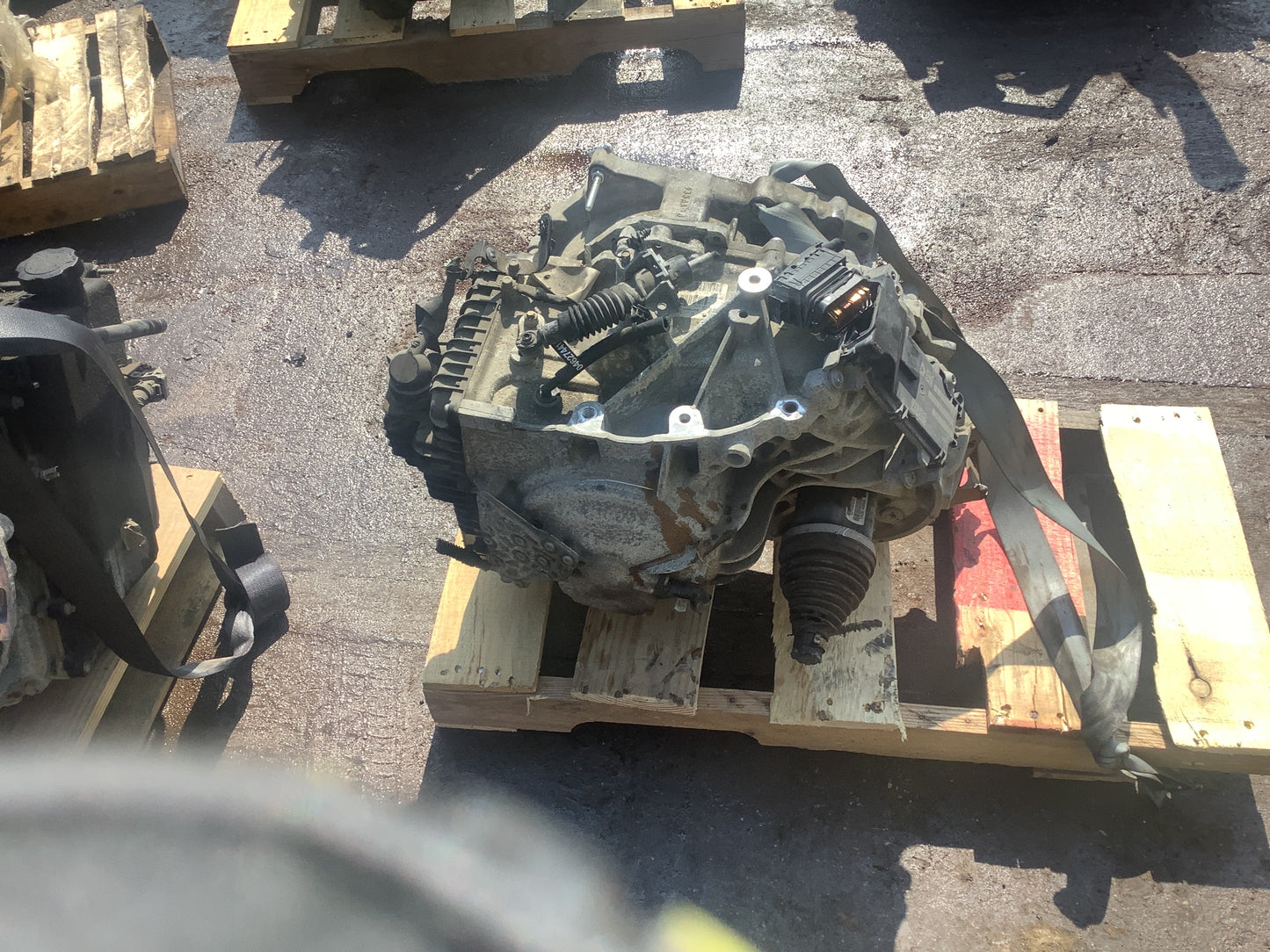 2015-2017 CHRYSLER 200- AUTOMATIC TRANSMISSION -#M17680