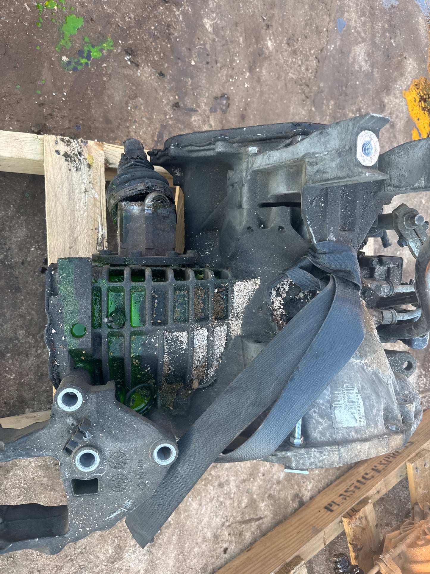 2009-2012 CHRYSLER SEBRING - TRANSMISSION - # M18296