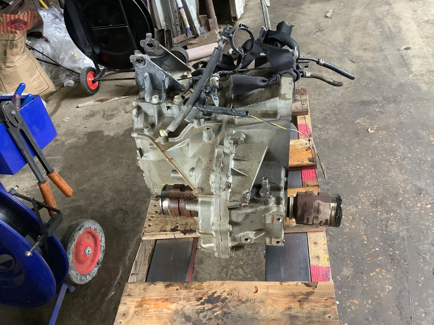 2008-2016 TOYOTA COROLLA - AUTOMATIC TRANSMISSION -#M18941