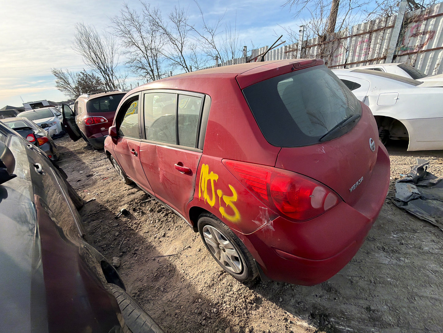 2012-2014 Nissan Versa - Stock #: M18573
