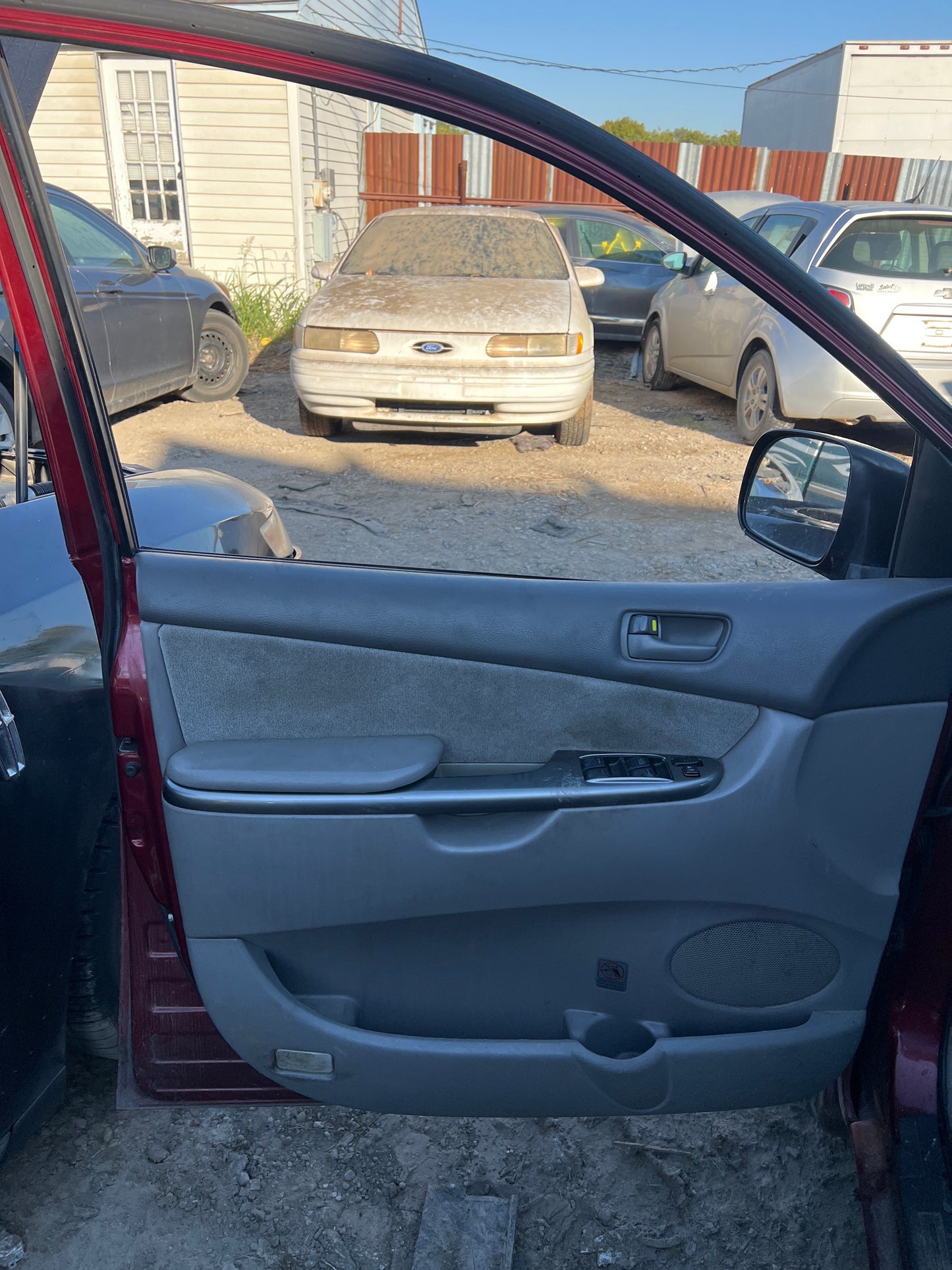 2/2 2004-2010 TOYOTA SIENNA | All Parts G - Z | SKU #: M17748