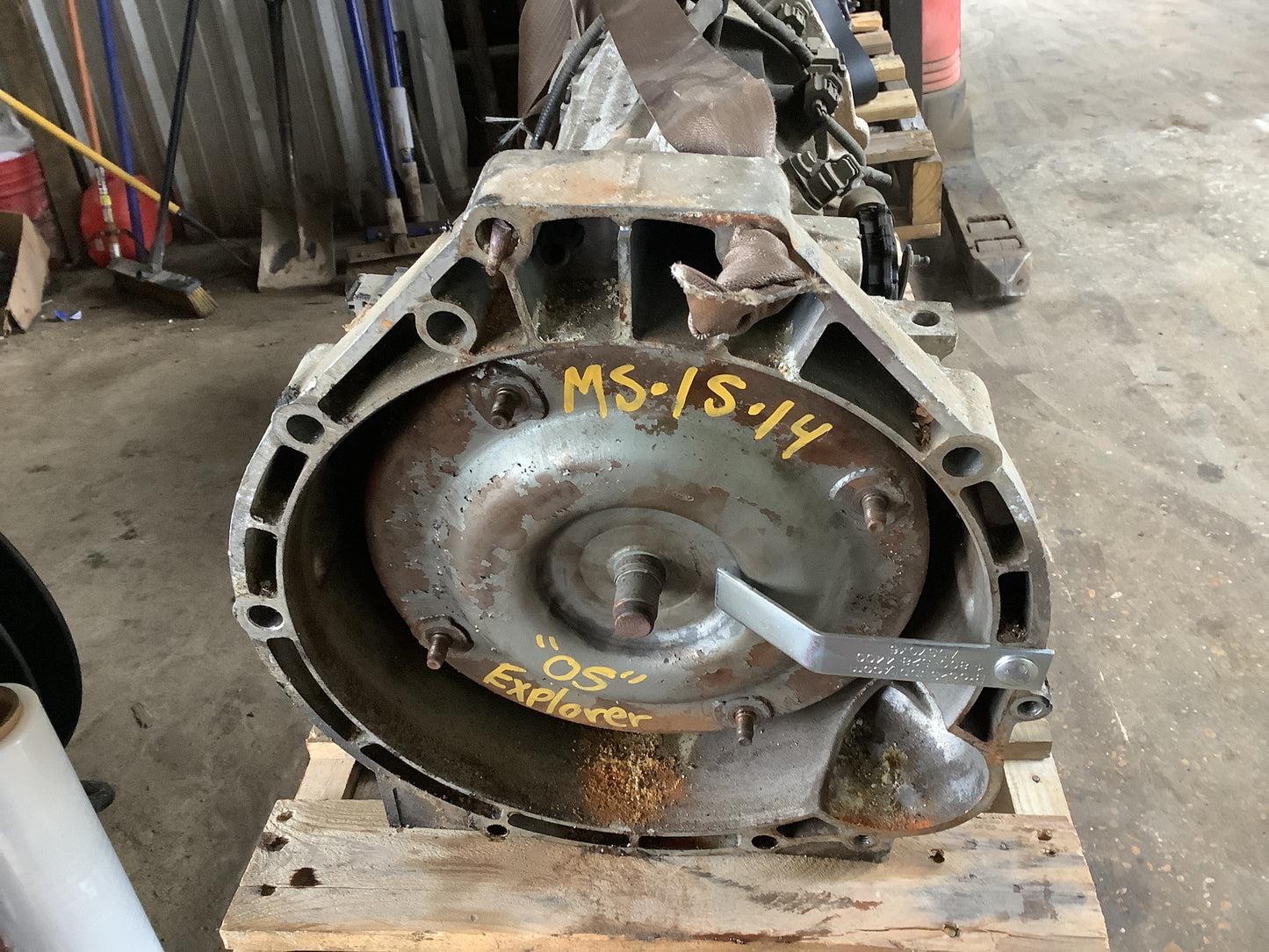 2004-2005 FORD EXPLORER - AUTOMATIC TRANSMISSION -#MS1514