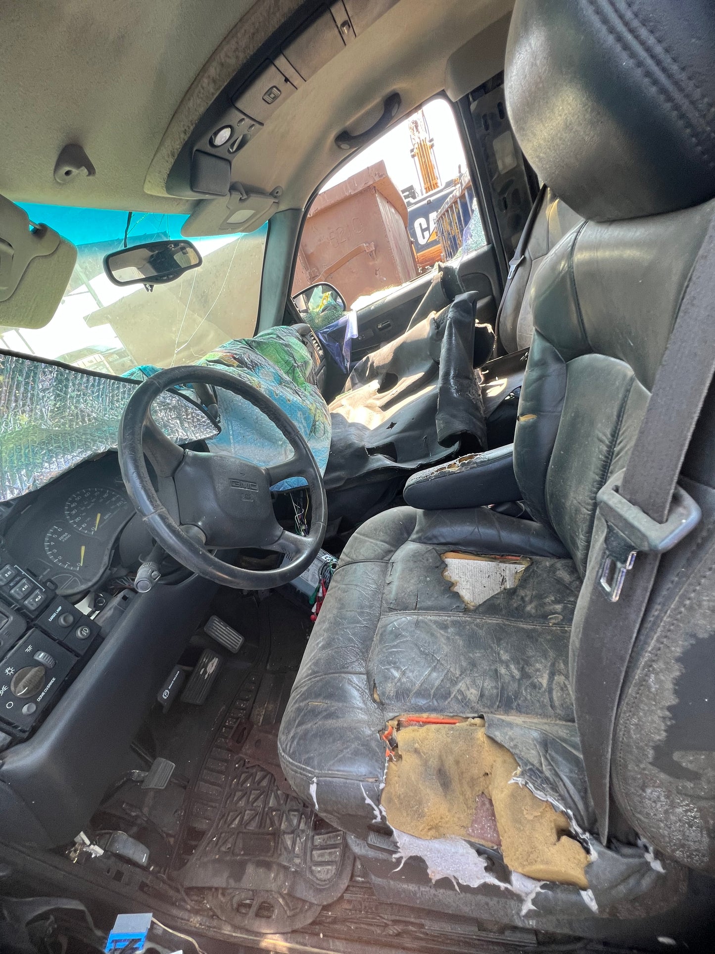 2/2 1996-2006 GMC SIERRA 1500 All Parts G - Z | SKU #: M17551