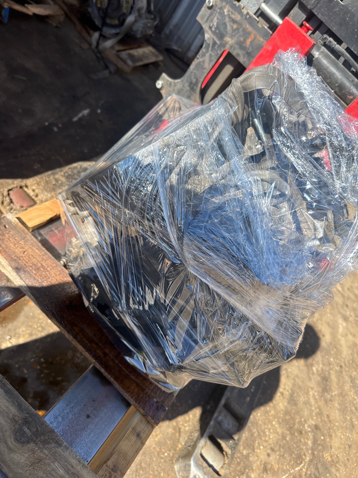 2011-2012 FORD EXPLORER - AUTOMATIC TRANSMISSION - # M18352