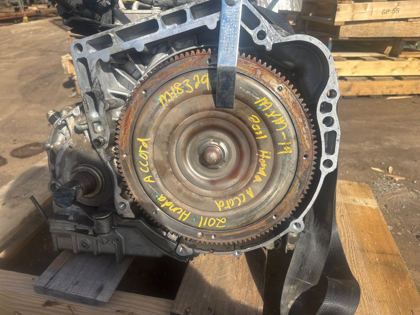 2011-2012 HONDA ACCORD - TRANSMISSION - # M18329