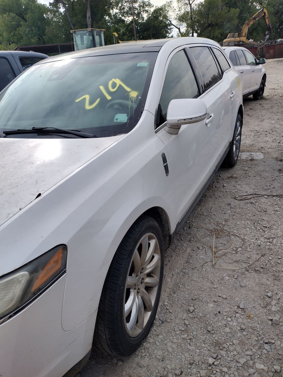 CA_VEHICLE_MEDIA:13382577282:3343703817