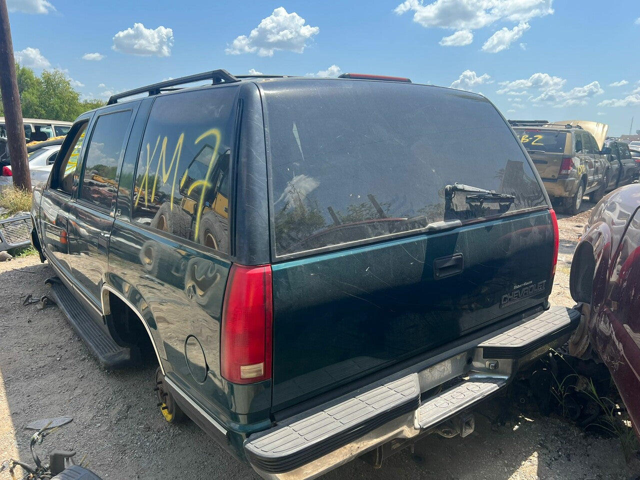 2/2 1995 - 2000 Chevrolet Tahoe | All Parts G - Z | SKU #: M17517 - XM-7