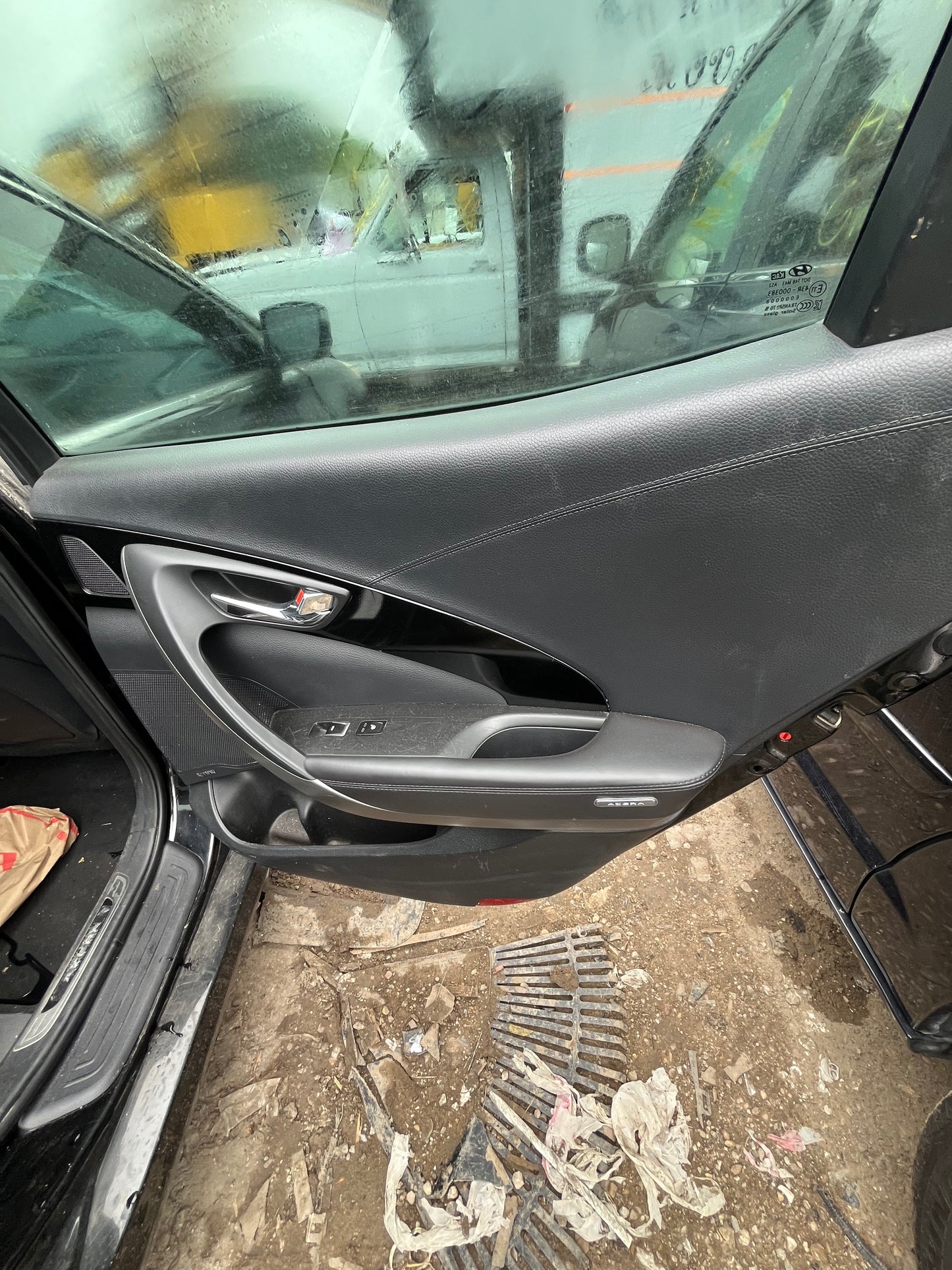 2015 Hyundai Azera - Stock #: M18922 - MXC-12