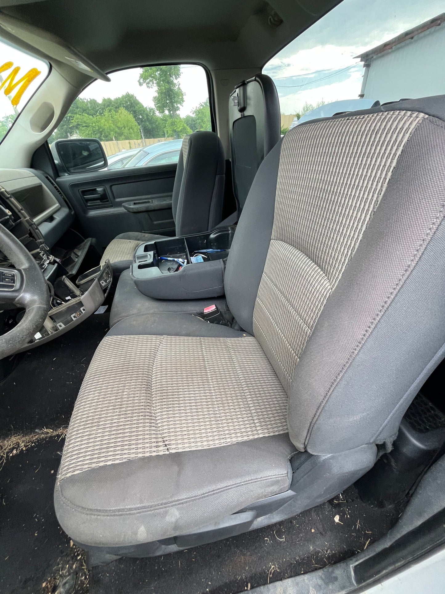 2009-2012 DODGE RAM 1500 - PARTING OUT-MXM-12- Stock #:M19122