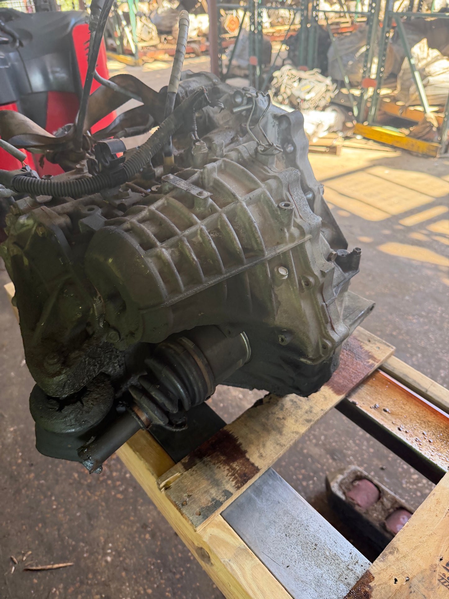 2004-2006 Toyota Sienna - Transmission -#M19301