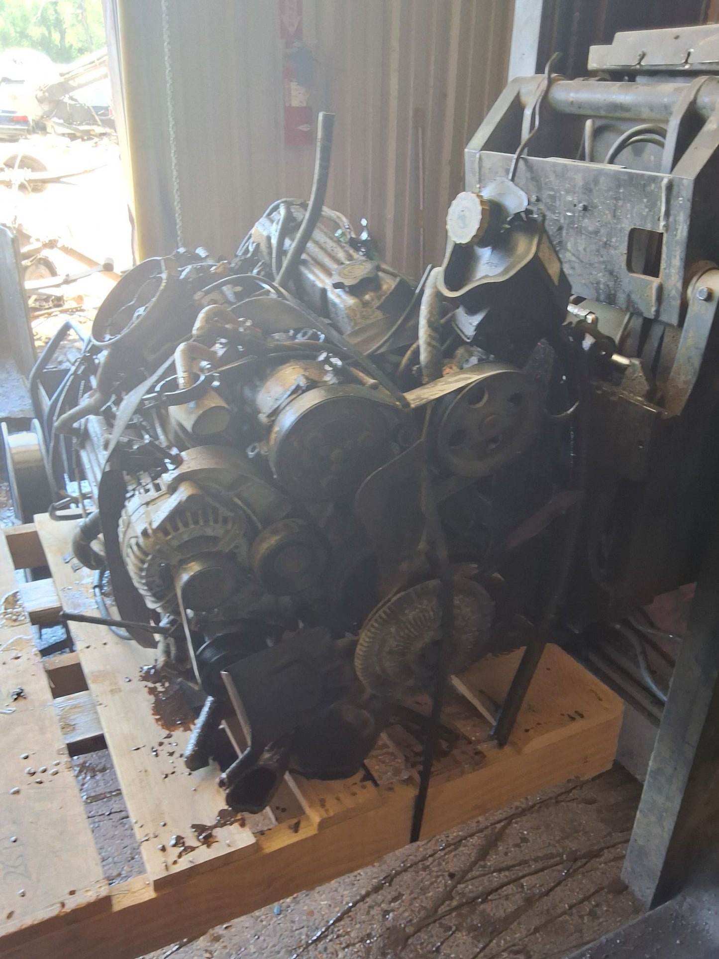2002-2003 Dodge RAM 1500 5.9L Engine main image
