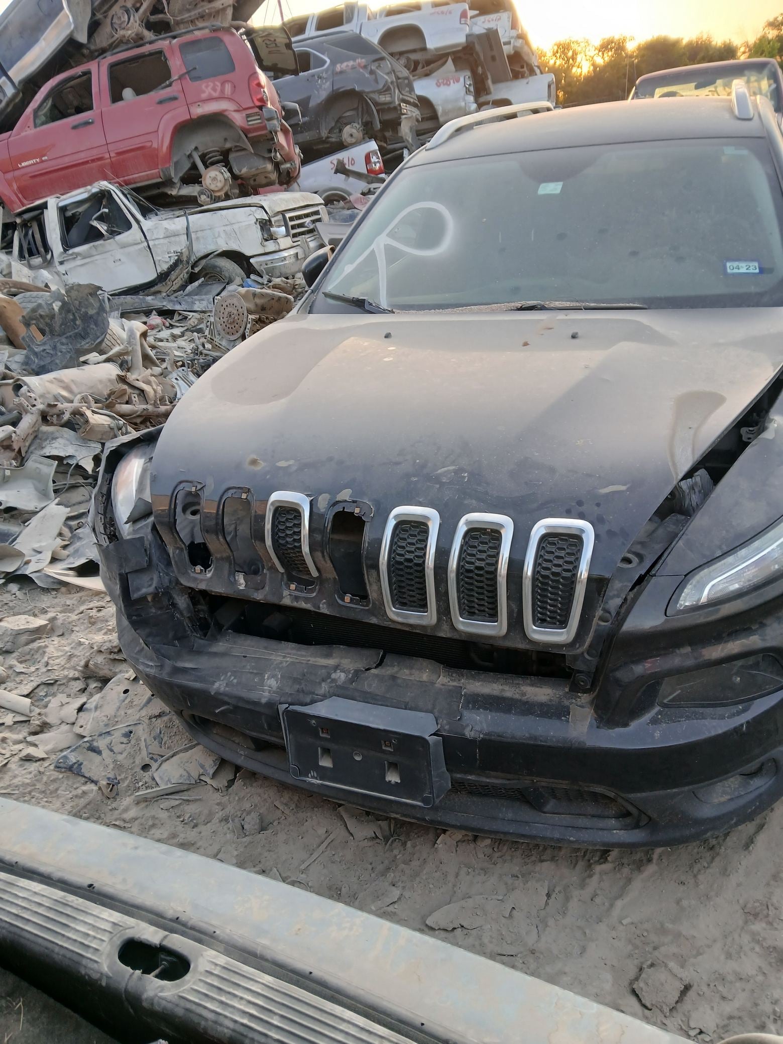 Headliner 2014 - 2023 Jeep Cherokee main image