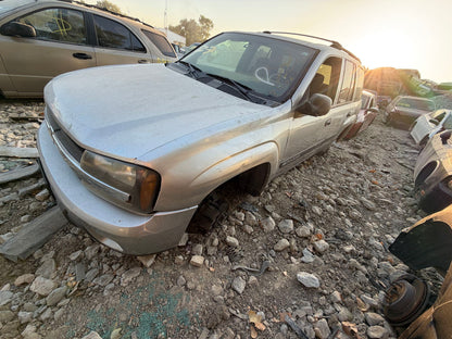 Mirror Assembly Driver Side 2002 - 2009 Chevrolet TrailBlazer (mid-size) main image