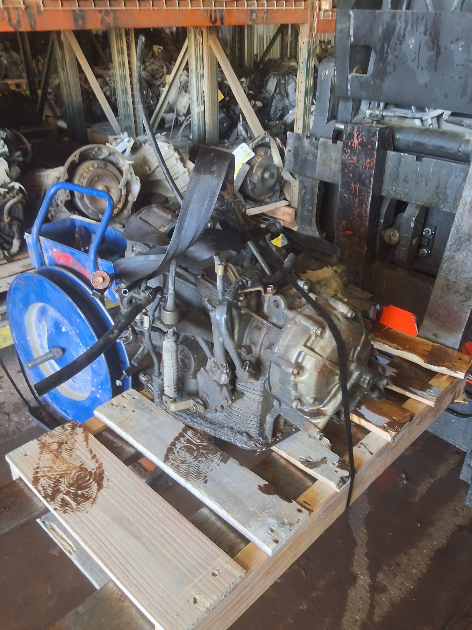 2002 Toyota Avalon AT, floor shift 1MZFE engine) Transmission main image
