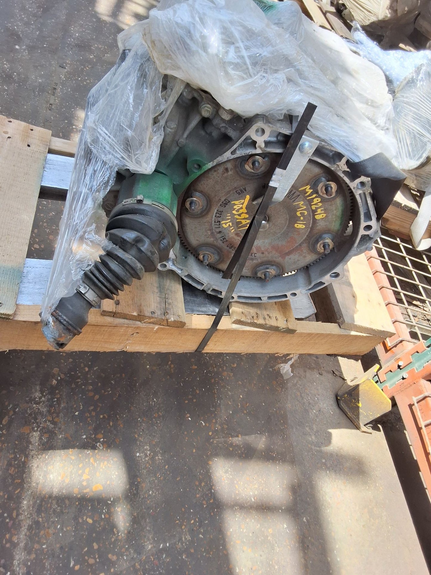 2012-2015 Volkswagen Passat AT, 1.8L, (transmission ID NTJ) (engine ID CPKA) Transmission main image