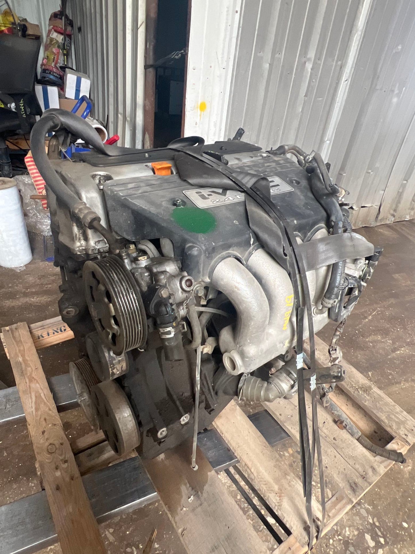 2003-2005 Honda Accord 2.4L Engine main image